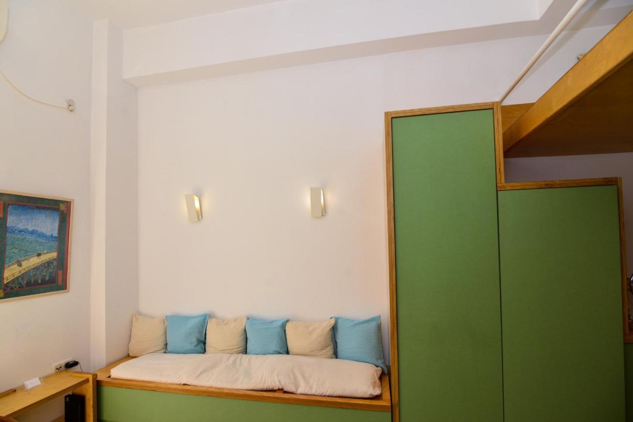 Athens Cozy Studio 4 Min Walk To The Acropolis Hil Apartman Kültér fotó